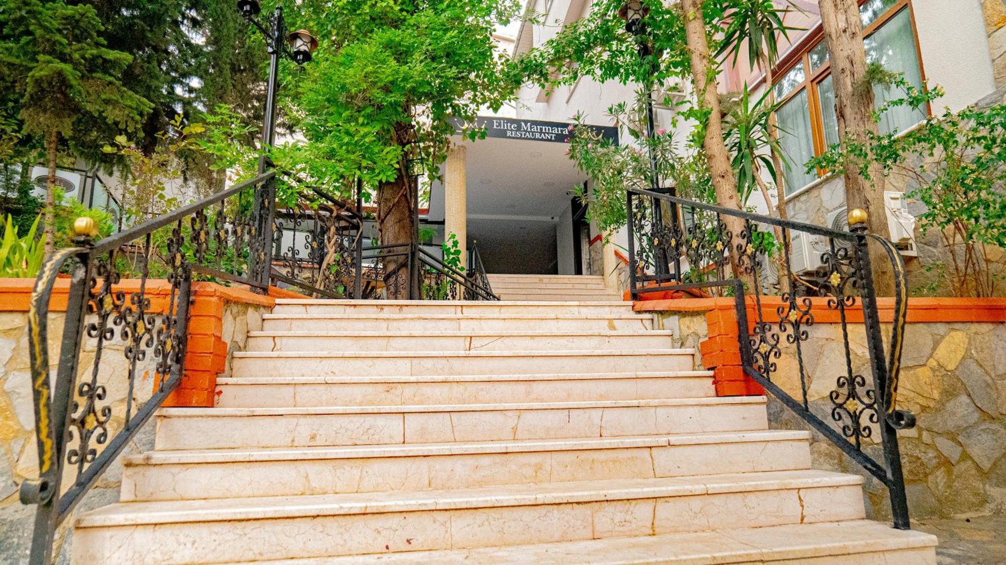 Elite Marmara Pansiyon Camlica اسطنبول المظهر الخارجي الصورة